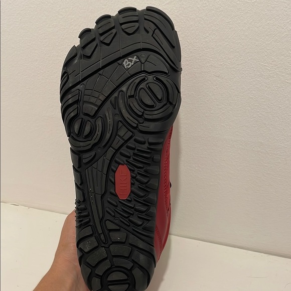HIKE Footwear for Women - Picture 3 of 10